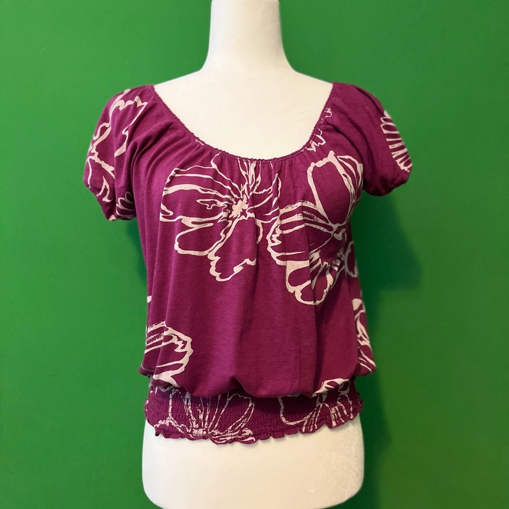 American Eagle (Size M) Floral Blouse